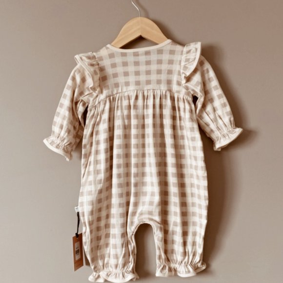 ❌SOLD Peekaboo Plaid Check Ruffle Romper 6 months - Picture 2 of 8